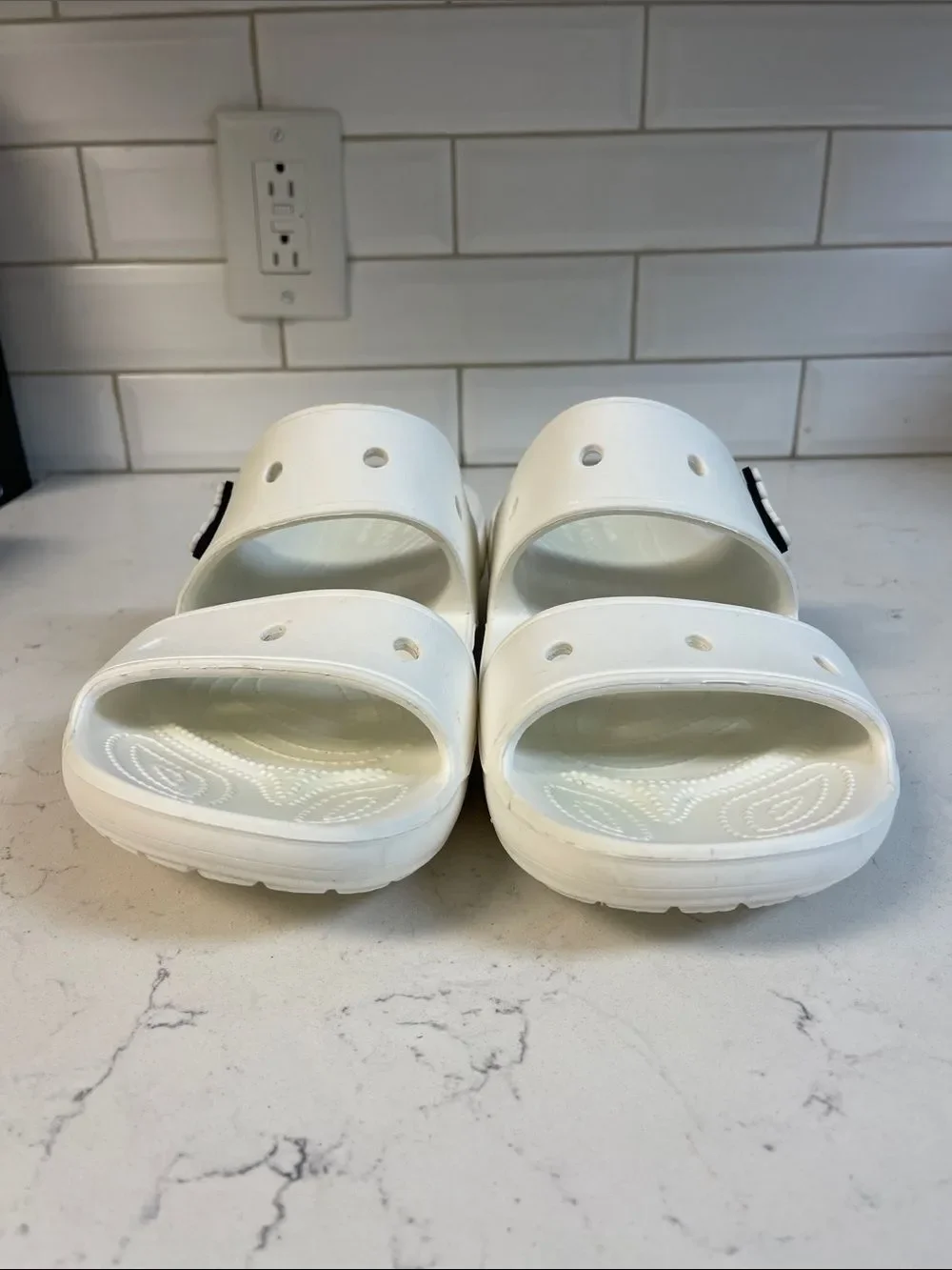 CROCS brand style